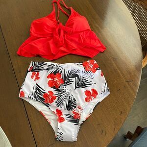 Swimsuit Two Piece Peplum Bikini Set Size Small Red Floral Ruffle By Tutorutor